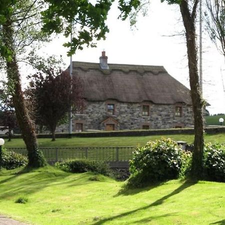 An Maide Ban, Cootehill Villa Kültér fotó
