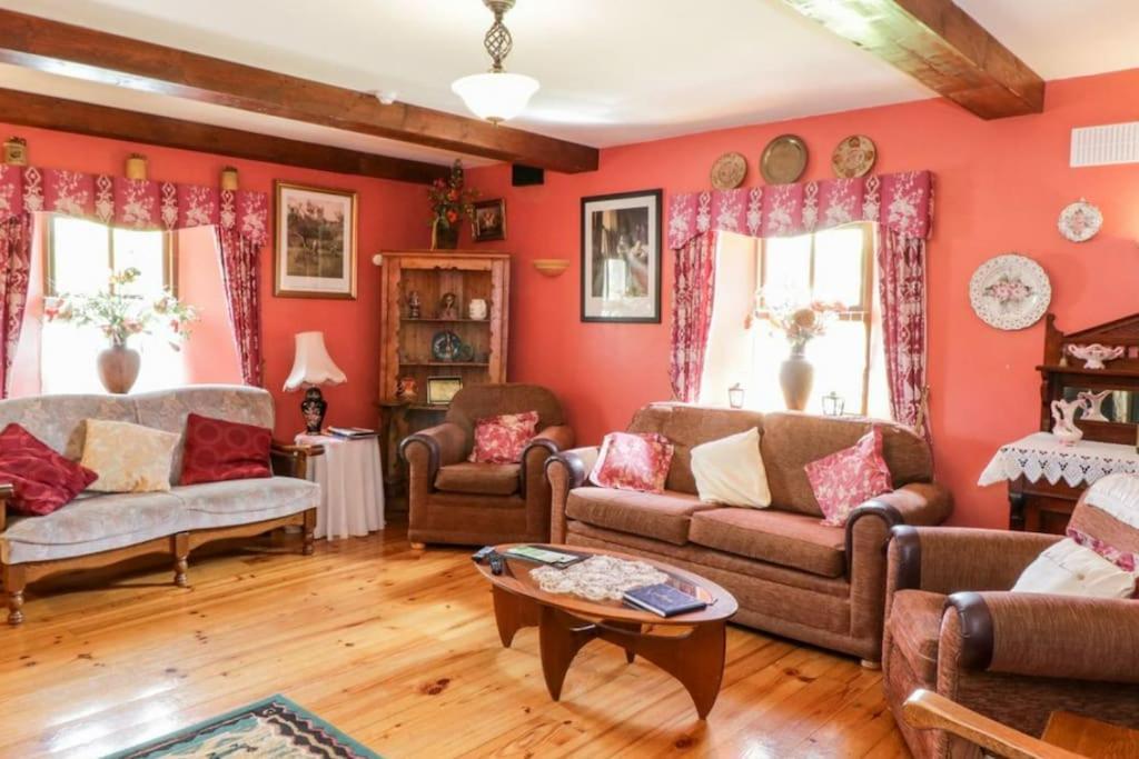 An Maide Ban, Cootehill Villa Kültér fotó